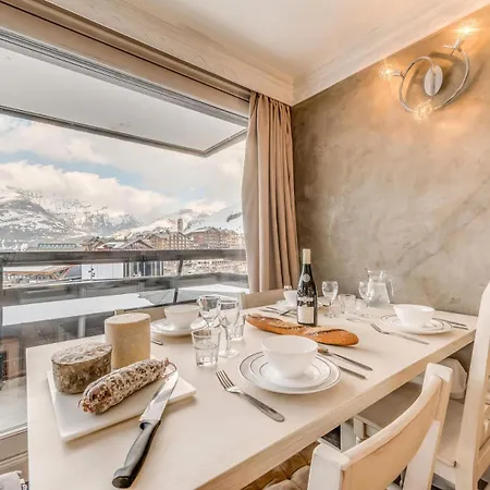 Palafour - Elegant 4 - Renove - Confortable - Balcon - Vue Grande Sassiere Mae-3690 Aparthotel